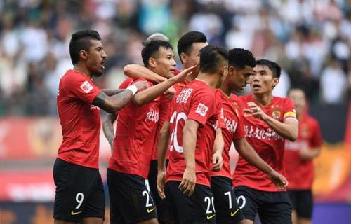 三亿网址 -窗口期中超传出新动向，法兰克福再遭质疑，管理层表态——质疑声仍在，年轻球员得到机会的简单介绍