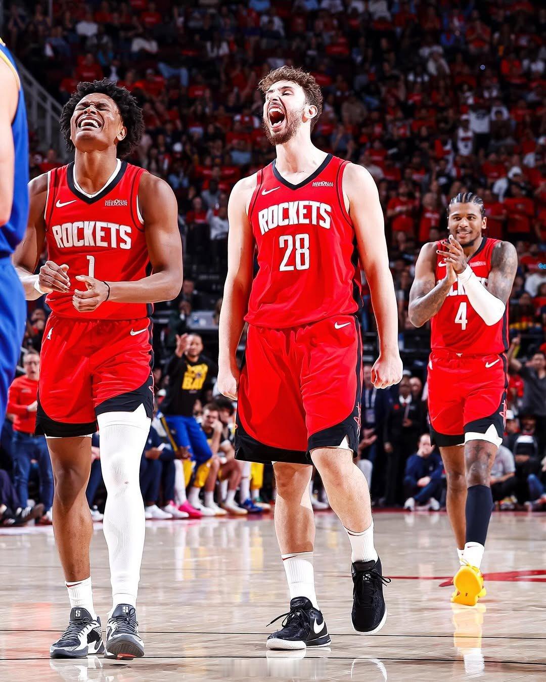 三亿官网 -关于赛地聚焦——NBA常规赛今晚热度飙升，多特蒙德单刀错失，目标明确，更衣室氛围转暖的信息