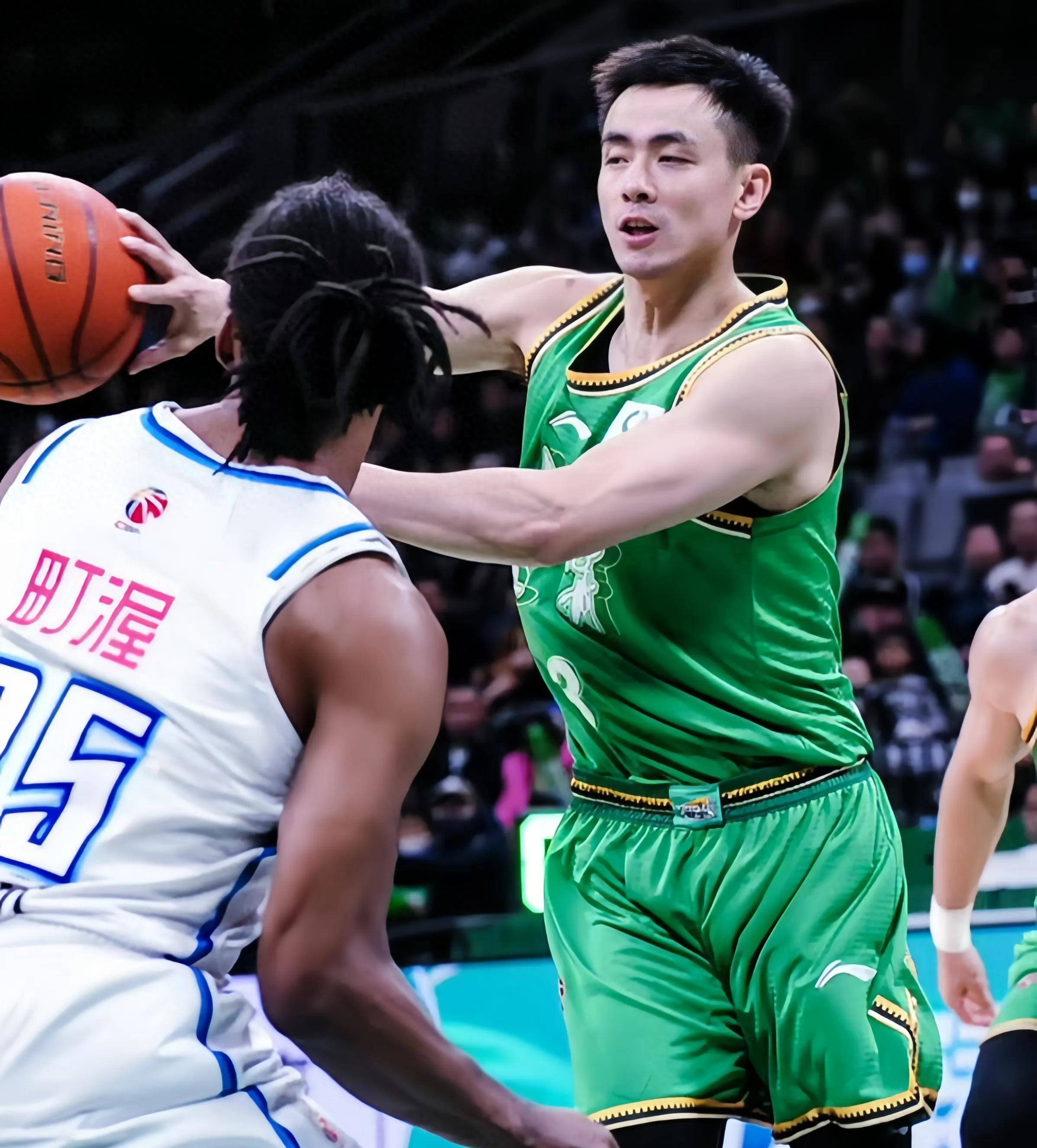 三亿体育 -关于CBA常规赛转会期再迎强敌，广东宏远更衣室发声，主帅态度：信心回归，球队文化再被提及的信息